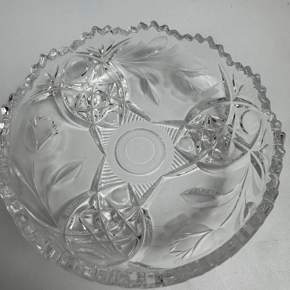 Vintage Clear‎ Cut Crystal Floral Serving Bowl Starburst Pattern Sawtooth Rim